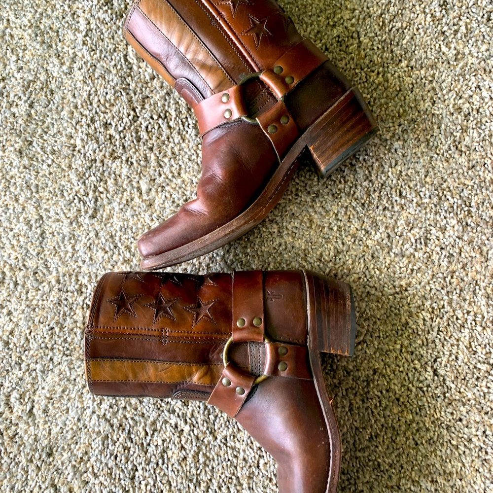 Frye boots size 7 1/2 gently used.100th anniversary edition with flag and stars